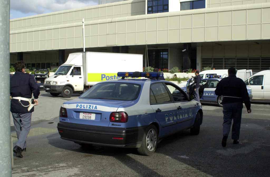 Le poste di via Carducci  in una foto di archivio