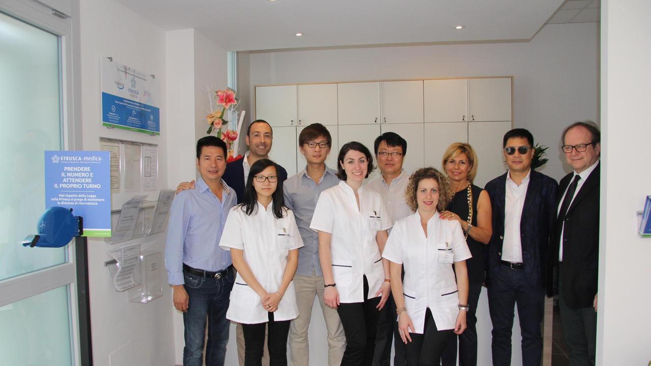 Lo staff di Etrusca Medica (foto Batavia)