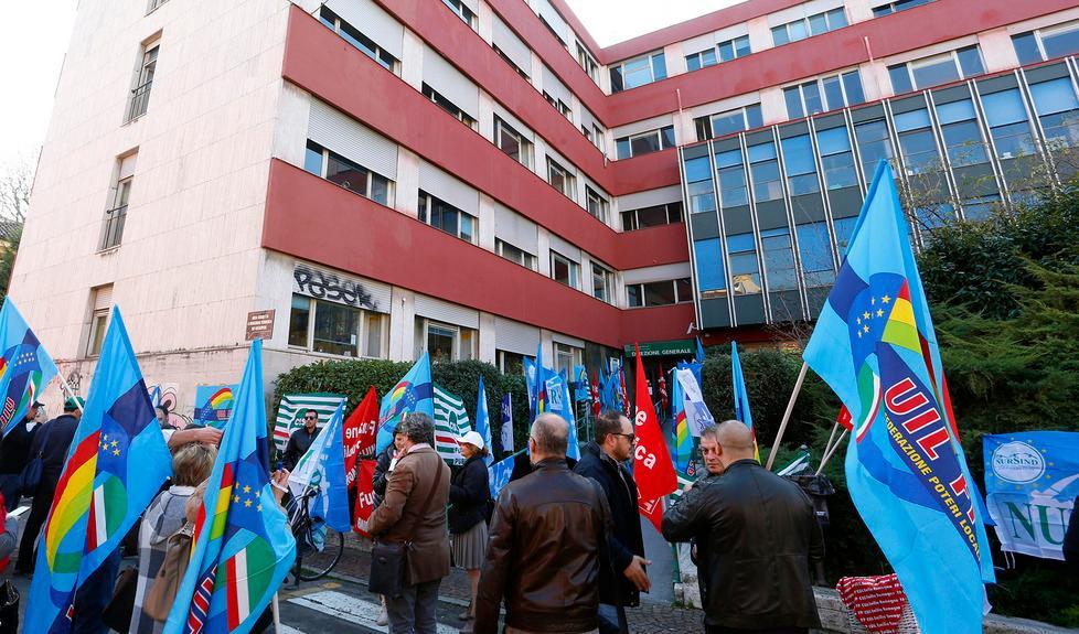 Modena,concorso sospetto, l’Ausl va in Procura 