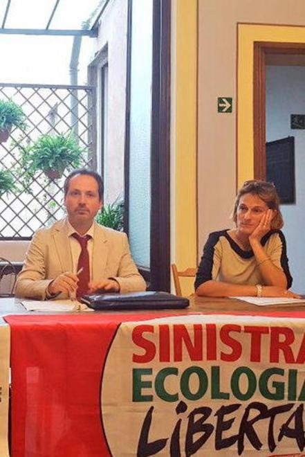 «Escludete dalla vendita un lotto del Santa Chiara e destinatelo al mercato» 