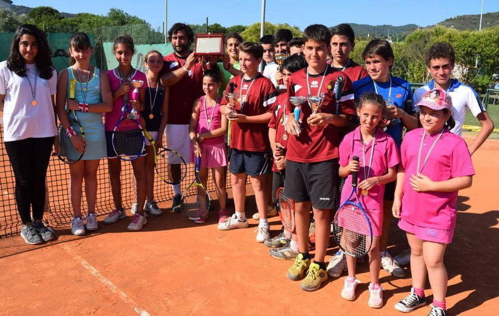 Tennis club Marina di Campo in grande crescita 