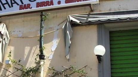 Sospesa la licenza «Perché accanirsi contro questo bar?»