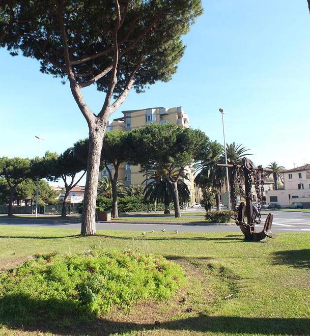 La rotatoria di Baratti da adottare 
