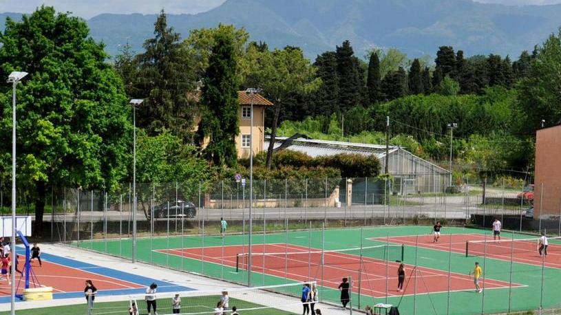 Tour governativo nei cantieri scolastici
