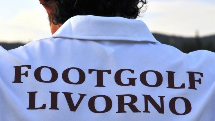 E intanto il principe delle reti diventa il re del footgolf