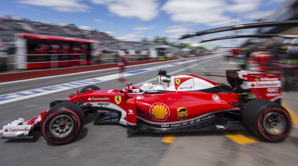 F1, Hamilton domina le prove libere Vettel è secondo