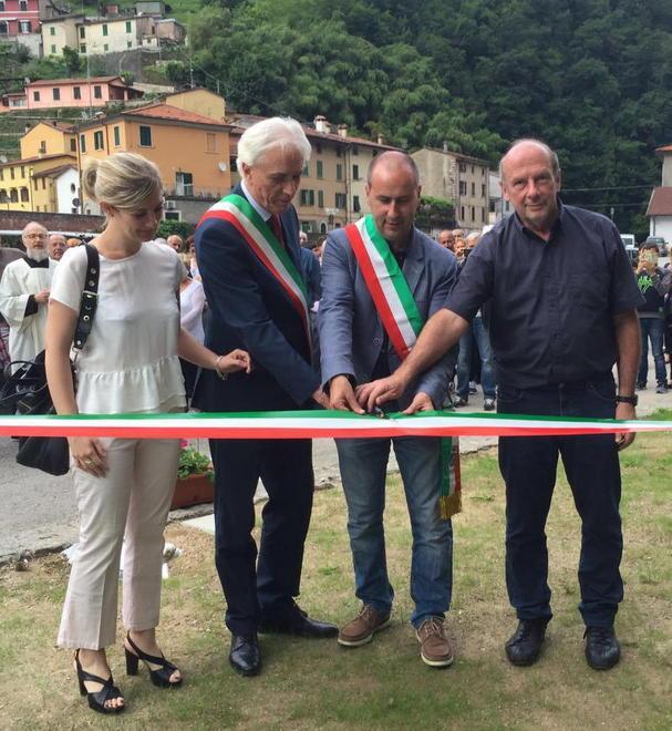 Comuni riuniti a Seravezza per ricordare l’alluvione 