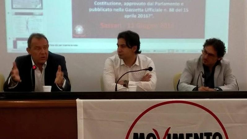 Riforma costituzionale, l’M5S scalda i motori per il referendum