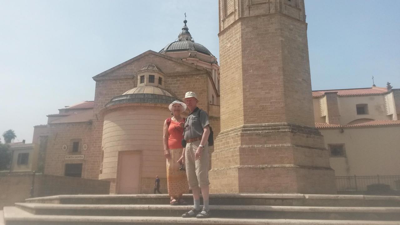 Turisti a Oristano