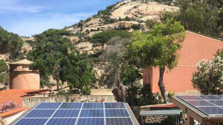 La luce a Montecristo ora la dà il fotovoltaico