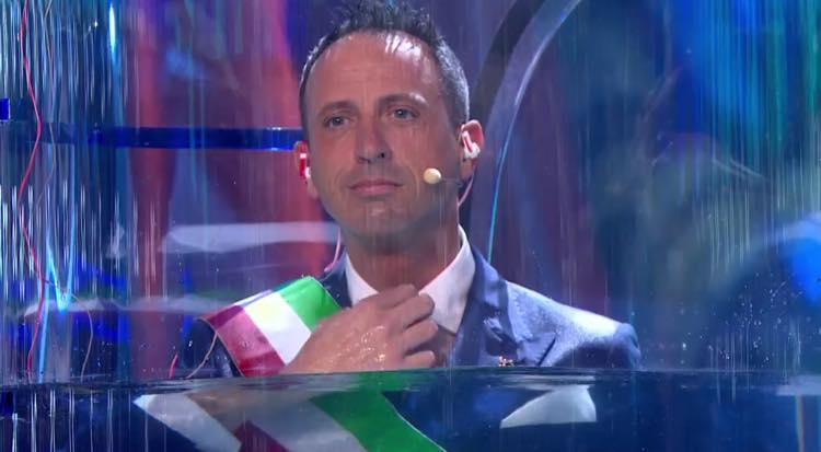 Santini, il giorno dopo: «Tante telefonate, anche di Giovanardi» 