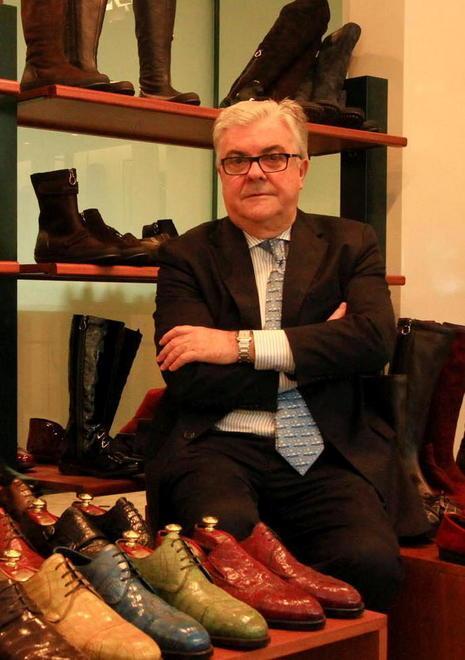Cade la stella Pakerson Operai tutti licenziati 
