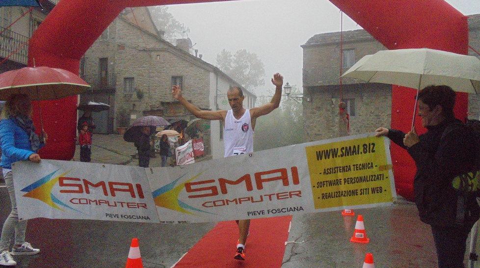 Il maltempo condiziona la Castiglione-San Pellegrino in Alpe 