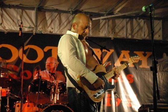 Modena, Johnny La Rosa apre la “tre giorni musicale” in Lago Porta Bologna
