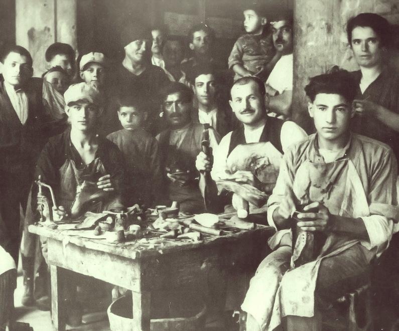 Castelnuovo si racconta nelle foto di un secolo fa 