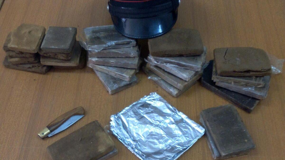 Guasila, tre chili di hascisc in casa: arrestata una ragazza di 21 anni