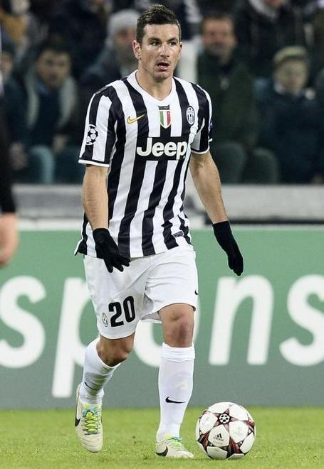 Padoin dice sì al Cagliari, la Juve chiede 2,5 milioni 