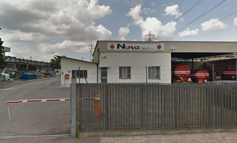 La sede della Nova Petroli in via del Pratignone a Calenzano