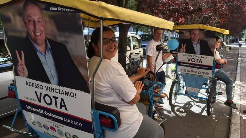 Il risciò con la propaganda mobile