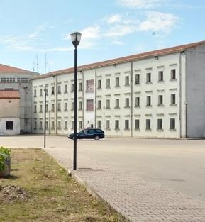 Uccise l’amante, spara a una poliziotta 