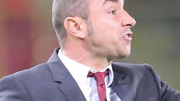 Milan, per Berlusconi cessione ai cinesi con garanzie di rilancio