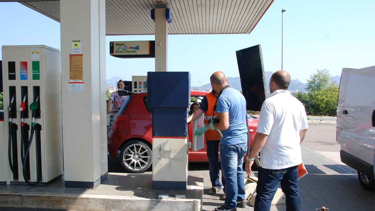 Olbia, titolare di un distributore di benzina rapinata dell'incasso