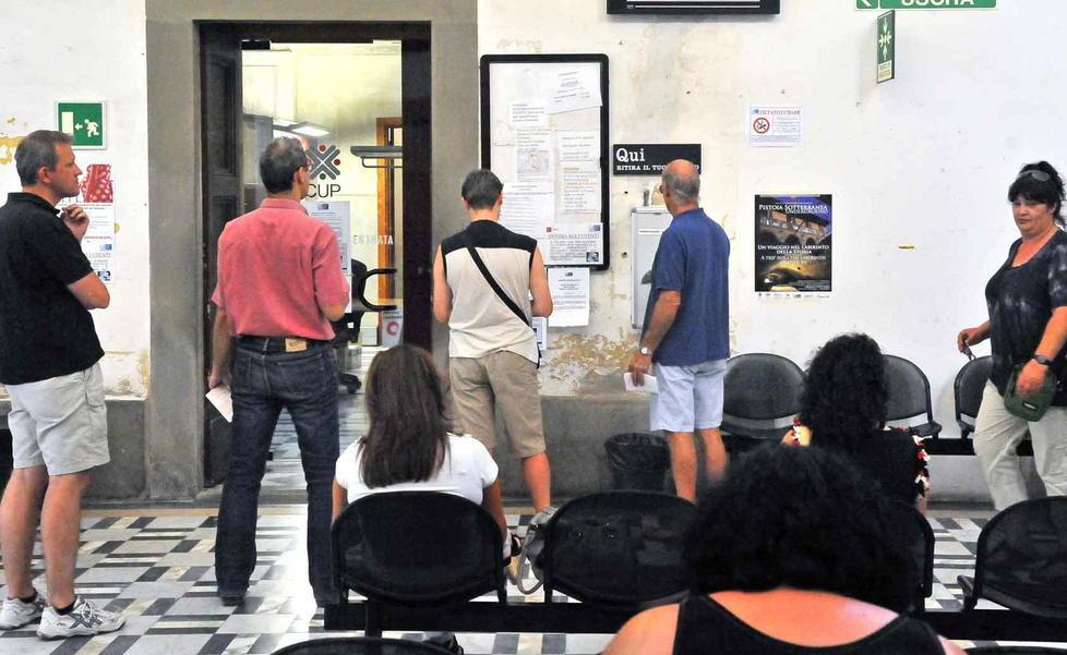 Sono 22 i dipendenti Asl sospesi dal servizio 