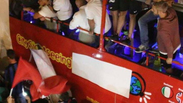 Festa promozione sul bus livornese