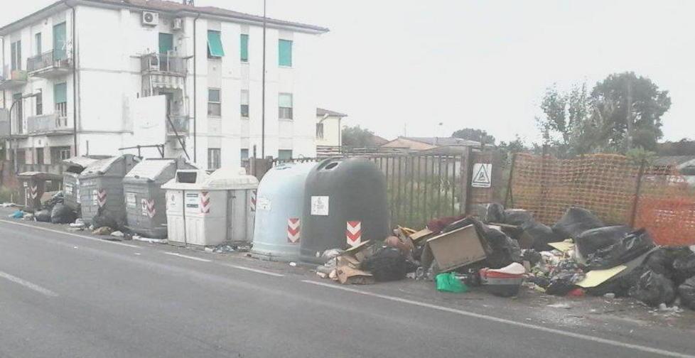 Rifiuti abbandonati 3 multe da 500 euro 