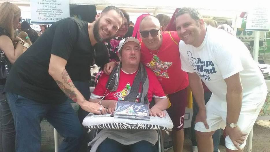 Happy Hand, quando la solidarietà fa canestro