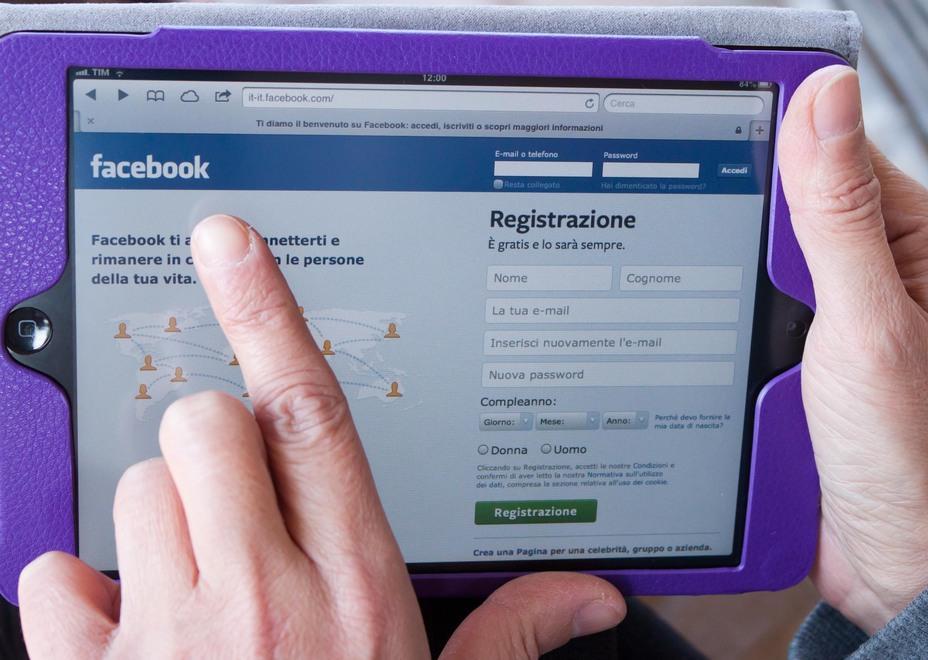 Annuncia il suicidio in chat, salvata 
