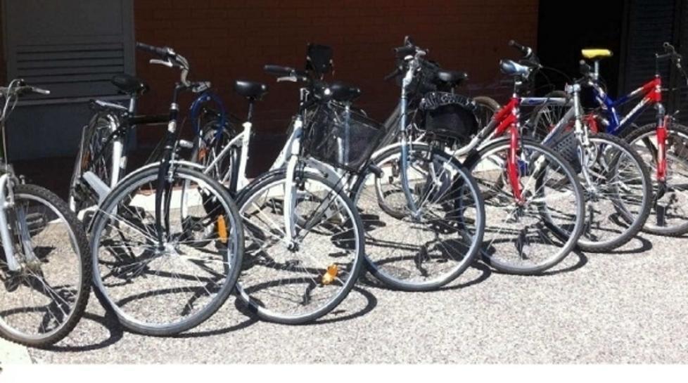 In casa aveva un market di bici, scooter e caschi rubati