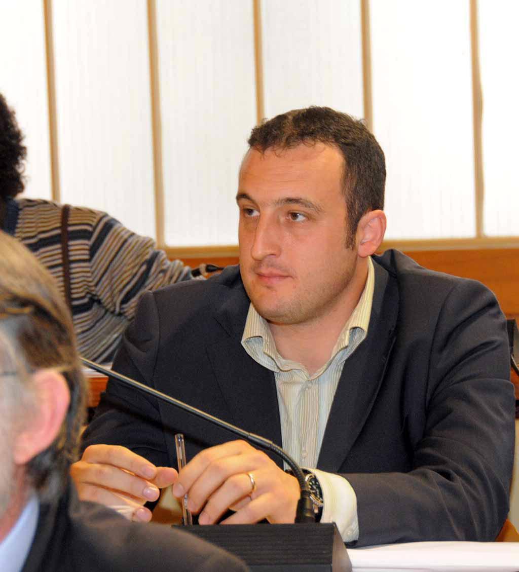 Case popolari agli stranieri, l'assessore Balloni: "Ci siamo attenuti alla legge"
