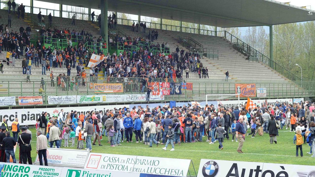 Stadio Melani: «Rischio di giocare a porte chiuse»