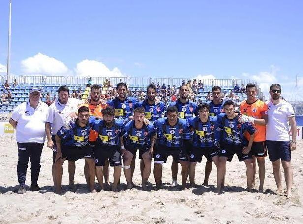 Beach soccer, avvio ok per la squadra del Pisa Paim 