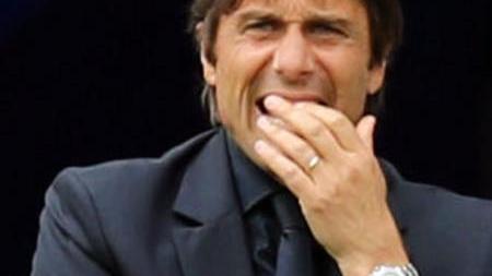 Tavecchio applaude Conte: «Bravo a credere nell’attaccante»