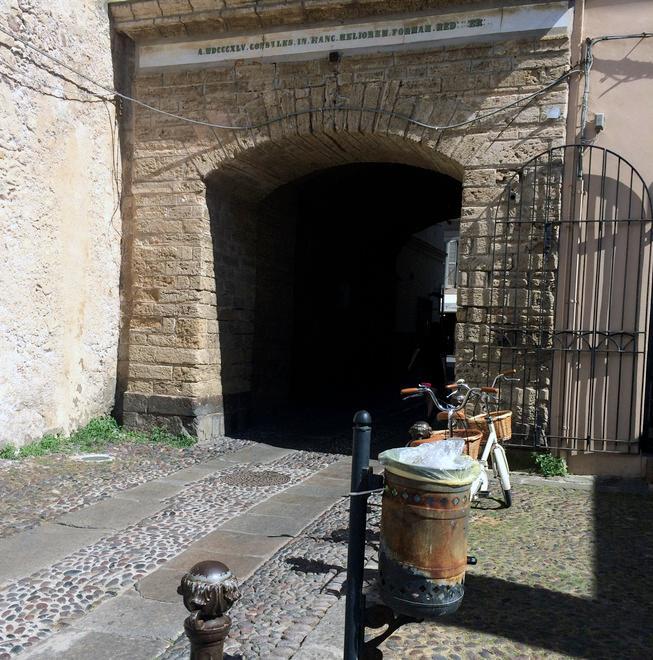 Appalto in sospeso, la raccolta rifiuti uno schiaffo ai turisti 