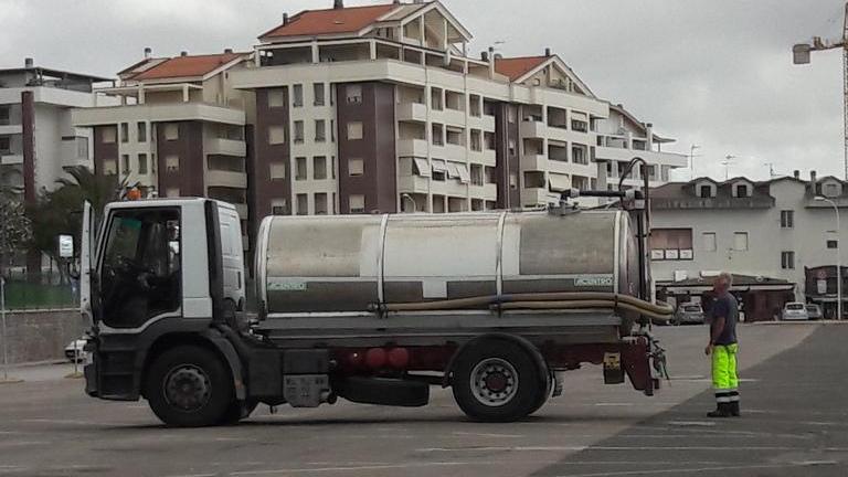 Si potrà avere l’acqua a tutte le ore... in piazza