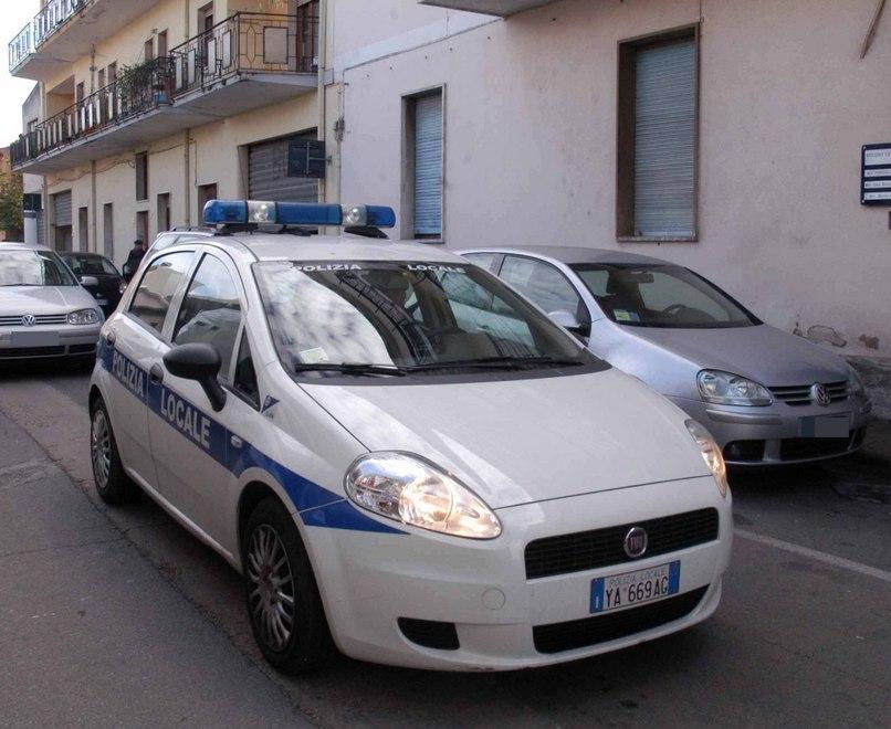 Polizia locale, i precari fanno causa 