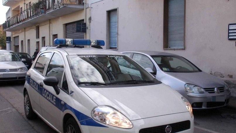 Polizia locale, i precari fanno causa