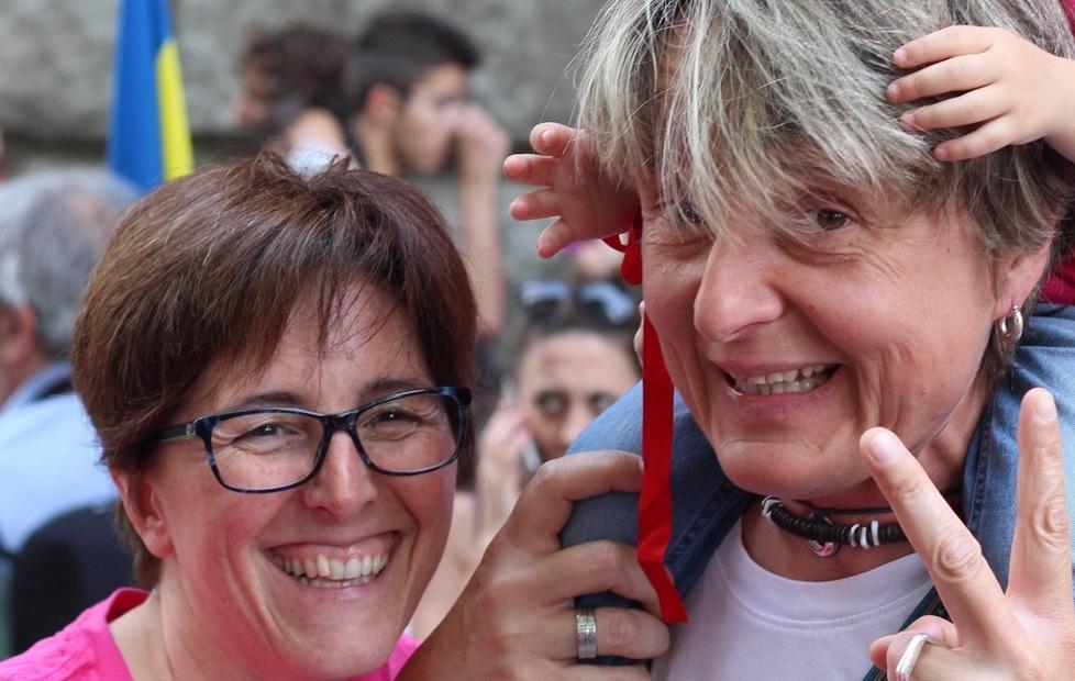 Clara e Monica duranta la parata