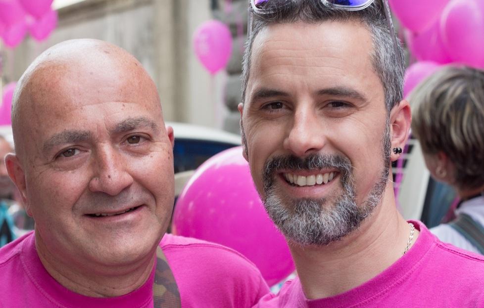 Luciano Tanganelli e Davide Sapienza al Toscana pride