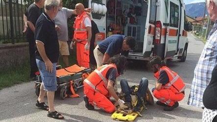 Il motociclista soccorso dai volontari della Croce Verde