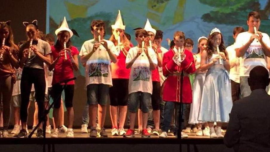 Galilei, musical degli alunni coi ragazzi del centro diurno