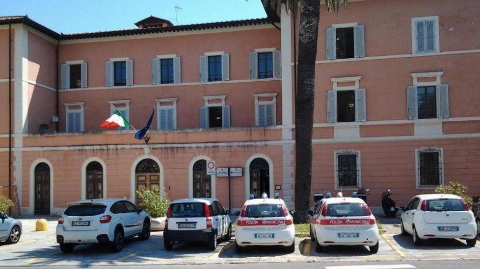La Municipale assume otto agenti Saranno in carica per cinque mesi