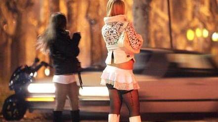 Controlli anti prostituzione, foglio di via per tre lucciole