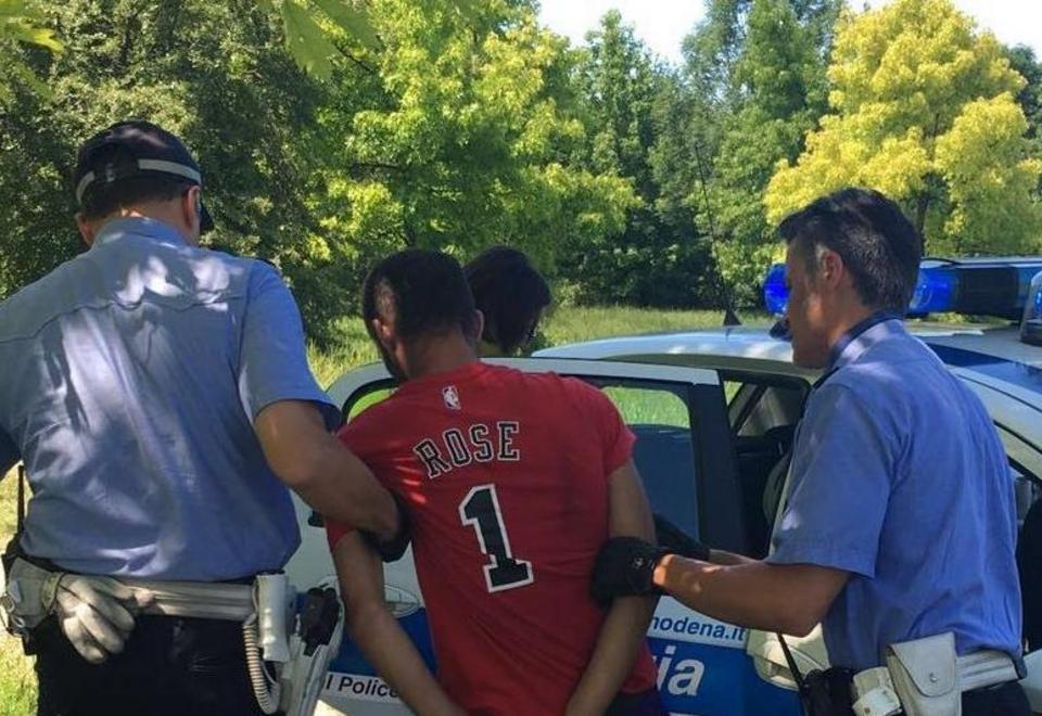 Inseguito e preso lo scippatore seriale 