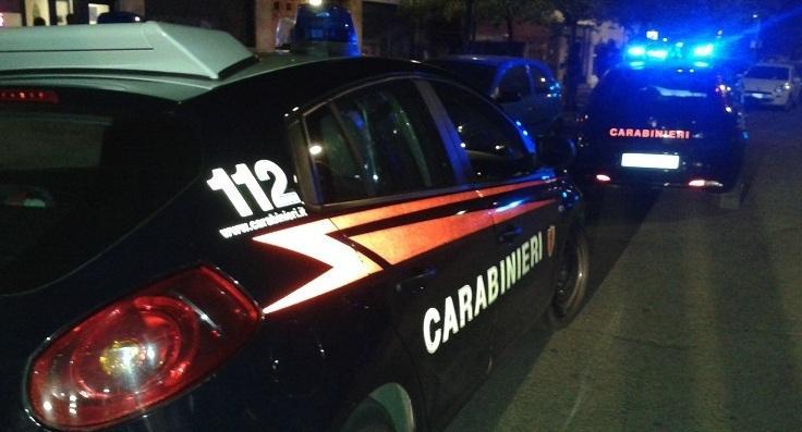 I ladri-vandali rubano e spaccano tutto all’Asl in via Cassoli