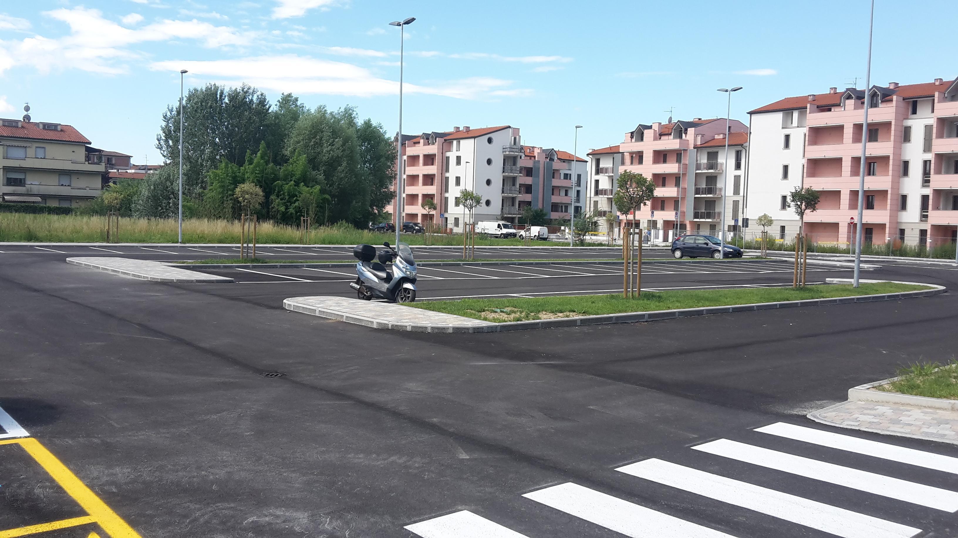 Inaugurato il nuovo parcheggio all'Arancio