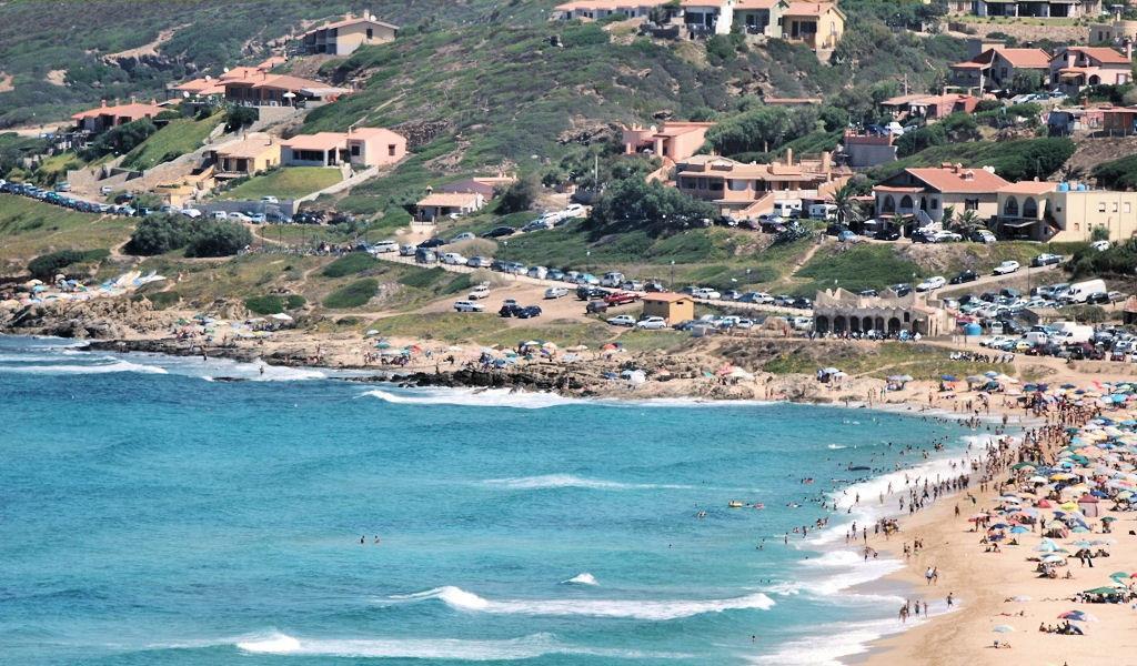 Il lungomare di Pistis